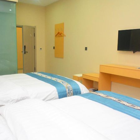 Hongge Hotel - Harbin Taiping Airport Exterior photo