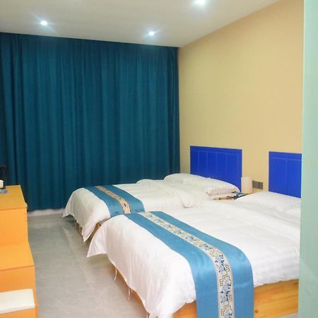 Hongge Hotel - Harbin Taiping Airport Exterior photo