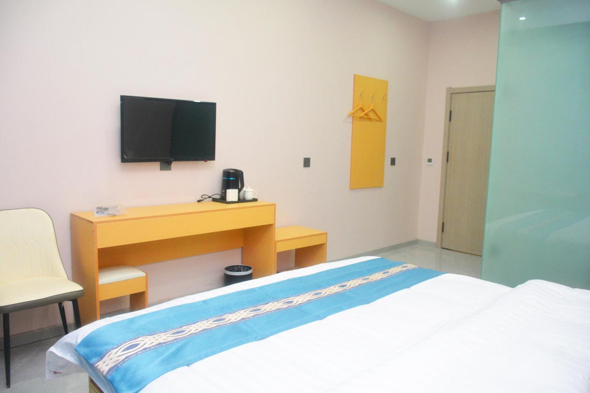 Hongge Hotel - Harbin Taiping Airport Exterior photo
